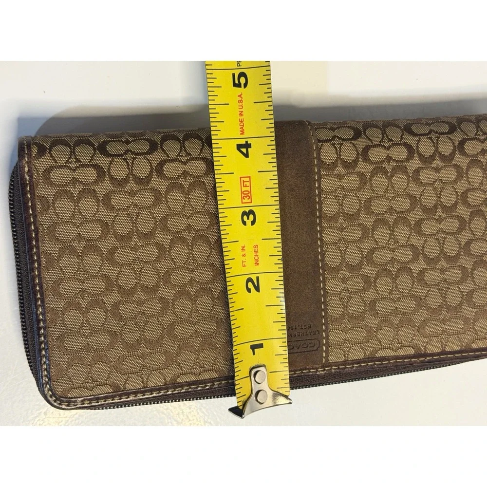 VTG Coach‎ Wallet Brown Signature Canvas Suede Trim Zip Around Accordion Clutch